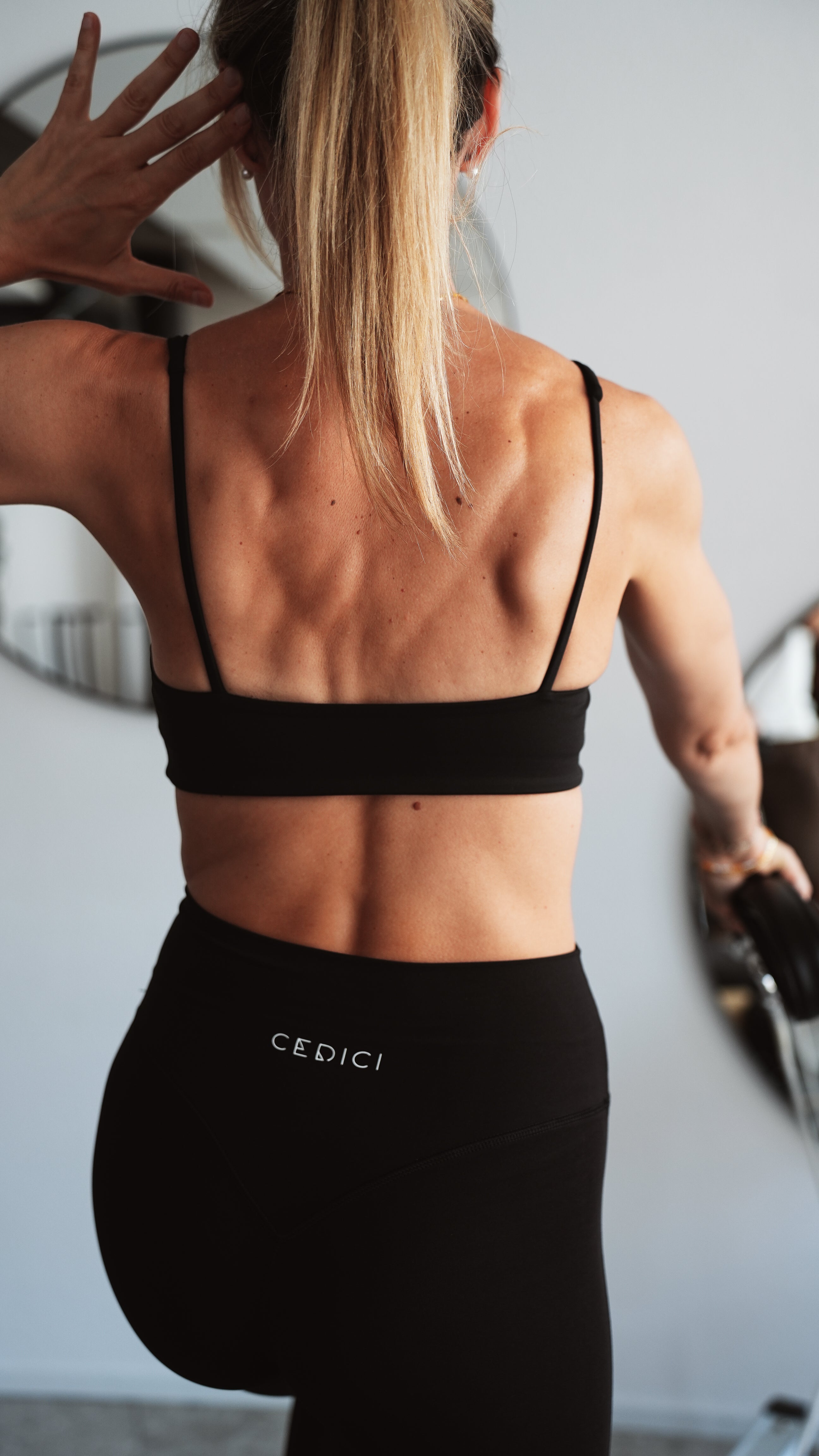 FORM01 | Sports Bra