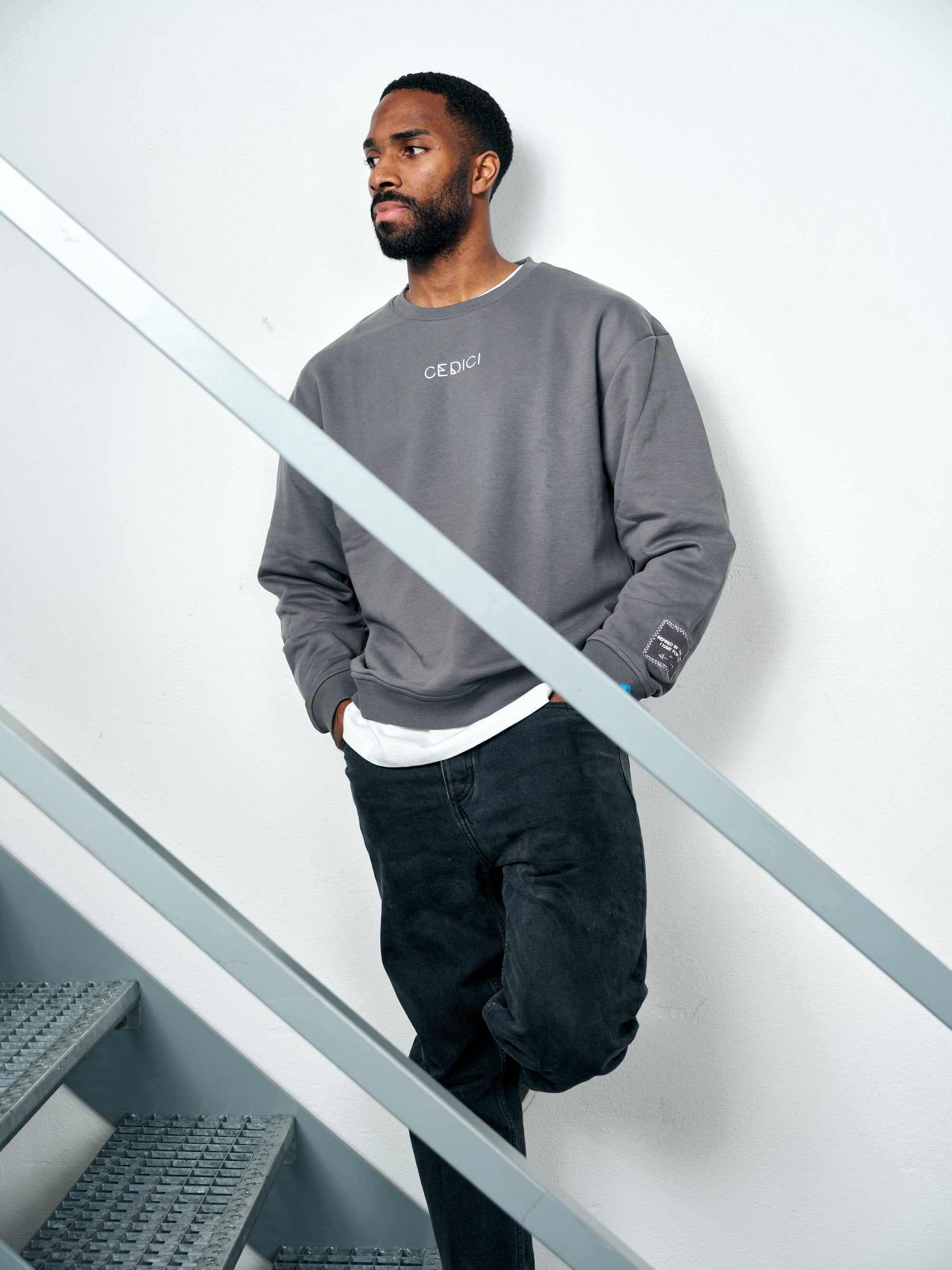 Cedici Grey Crewneck