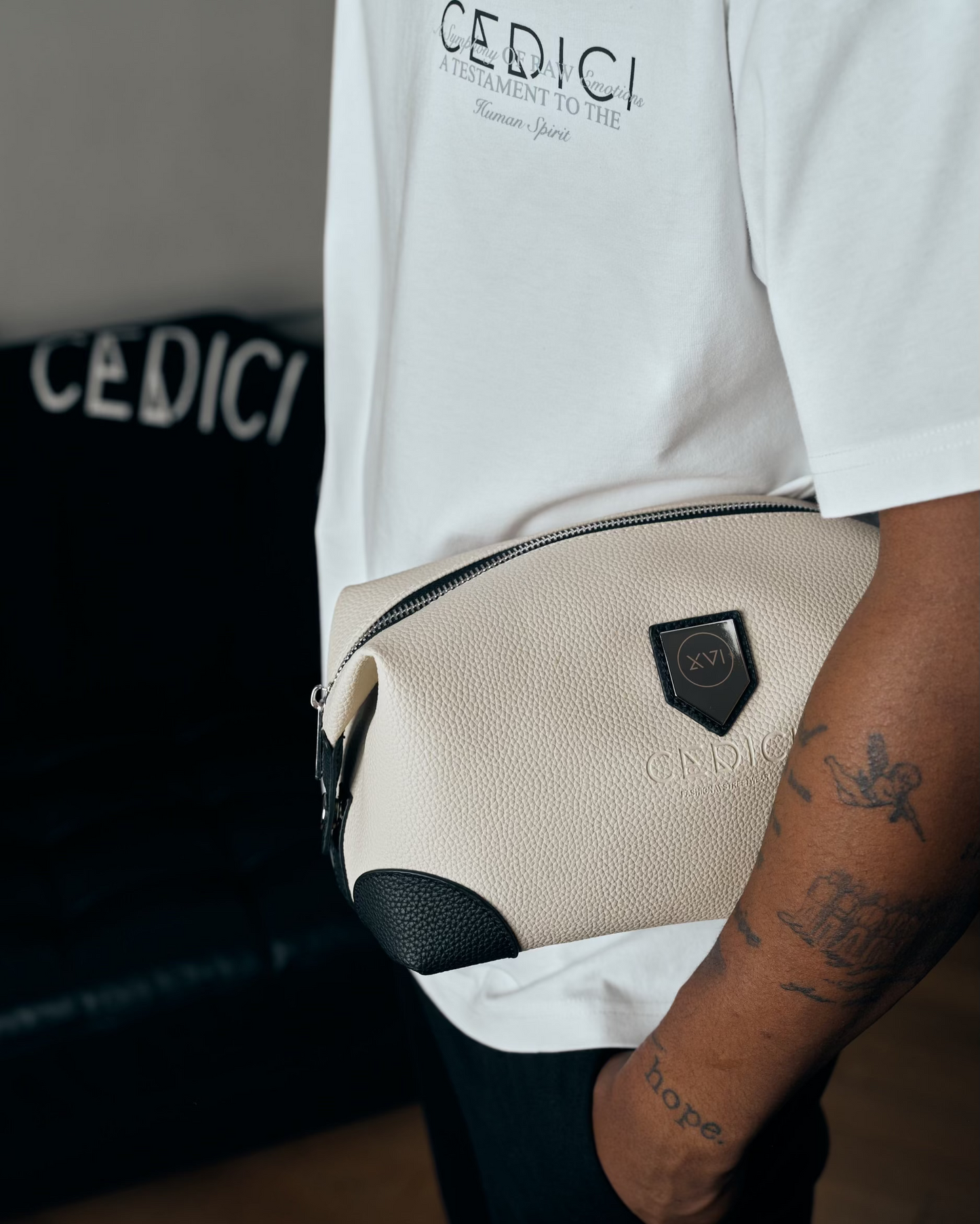 CEDICI Toiletry Bag - CEDICI